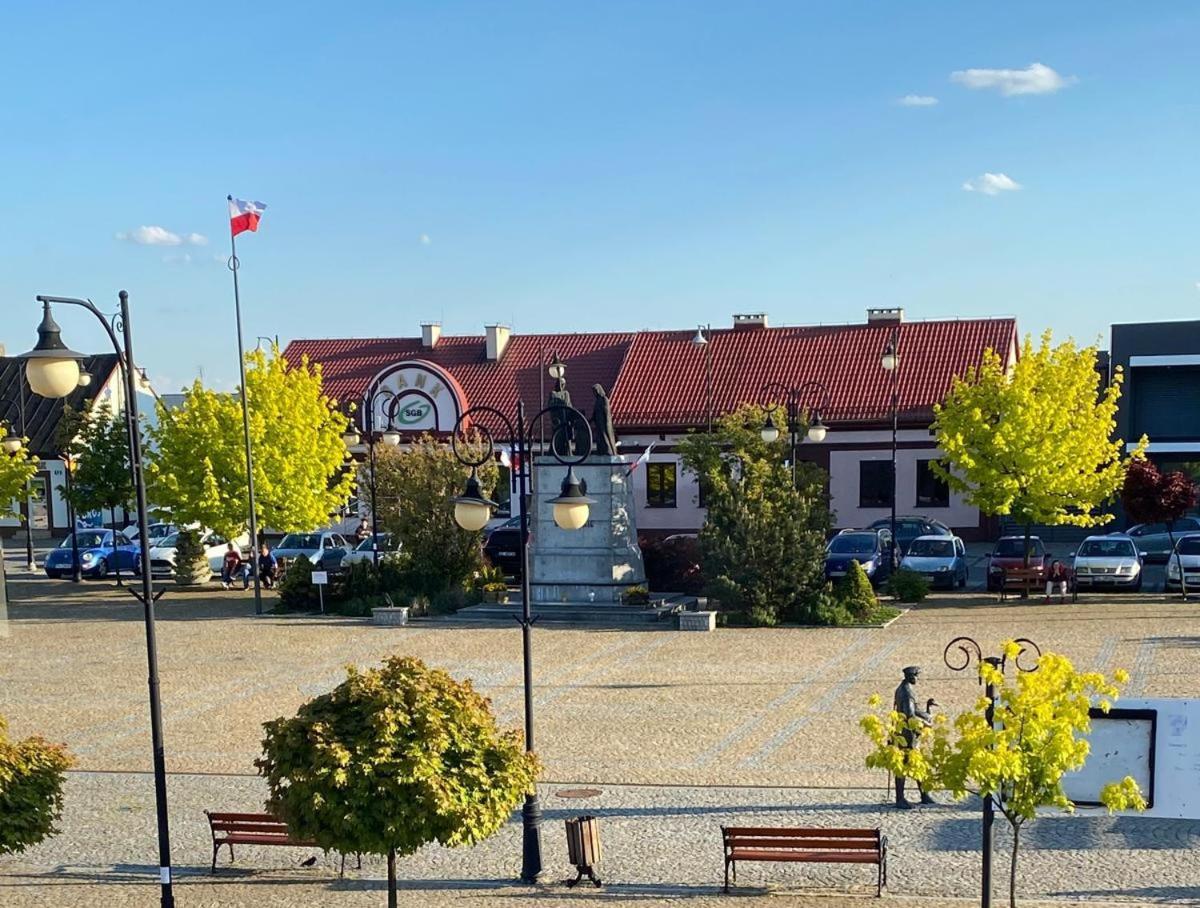Apartmán Na Rynku Ślesin Exteriér fotografie